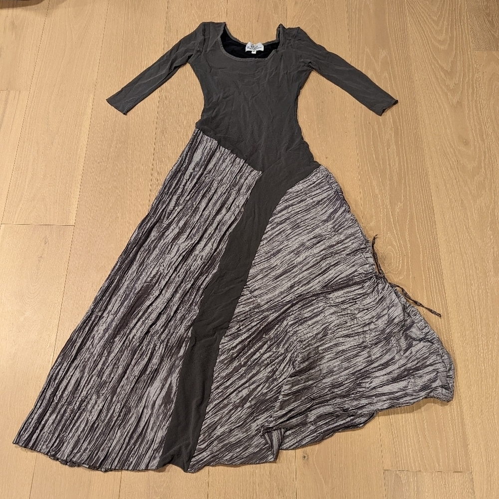 Elegant Gray Whimsigoth Women's Dress